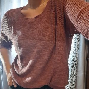 EXPRESS Light weight 3/4 sleeve shirt